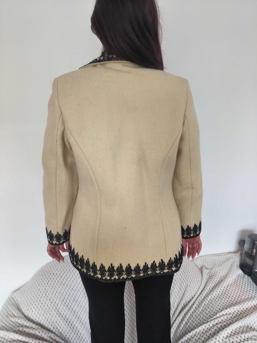 Sacou dama tradițional romanesc