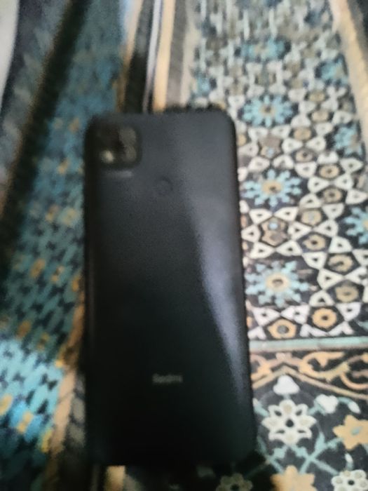 Redmi 9c yaxshi arqa kamerasi singan