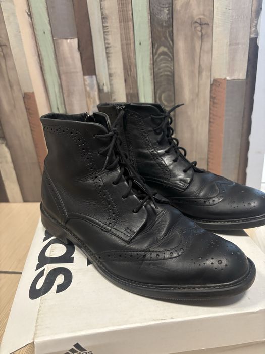 Дамски кожени боти