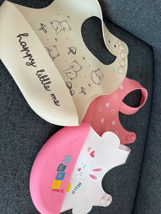 Бебешки играчки , обувки , книжка аудио приказки .