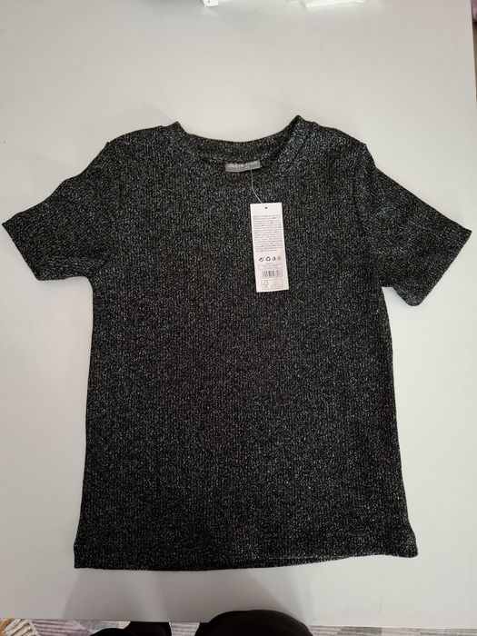 Блуза с къс ръкав