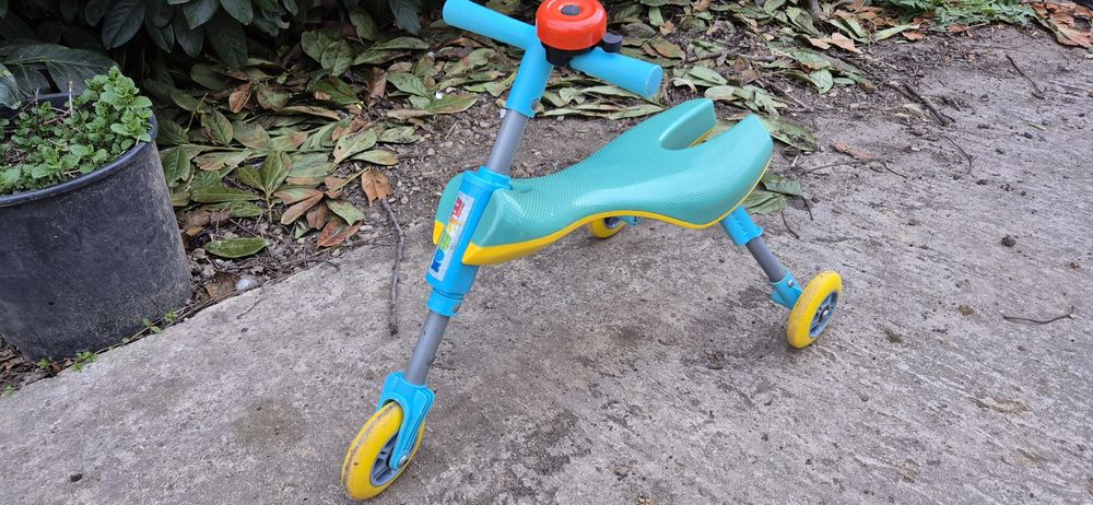 Vand biciclete pentru copii