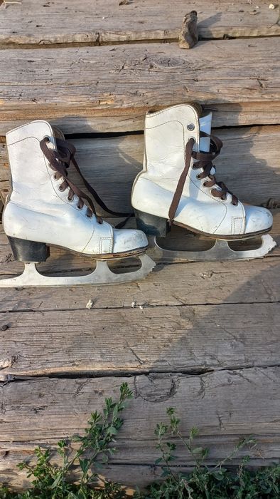 Продам   коньки детские