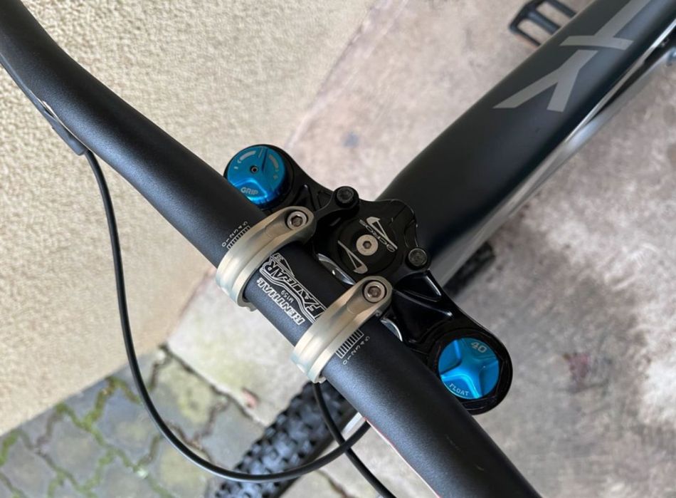 YT Tues Pro 2019