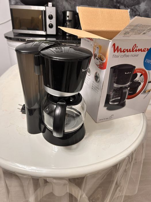 Продам кофеварку