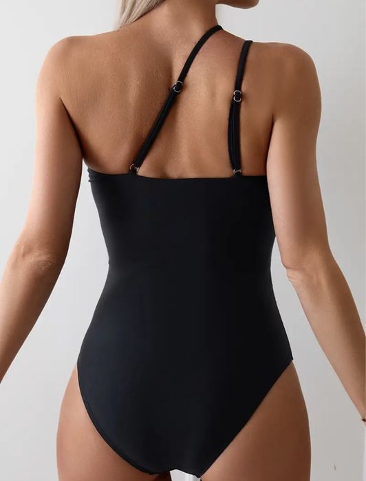 Купальник слитный