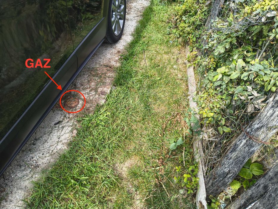 Teren intravilan de vanzare in Fieni (cartier Costesti) - 2000 mp