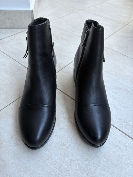 Cizme dama cu toc, piele neagra, marime 41, noi