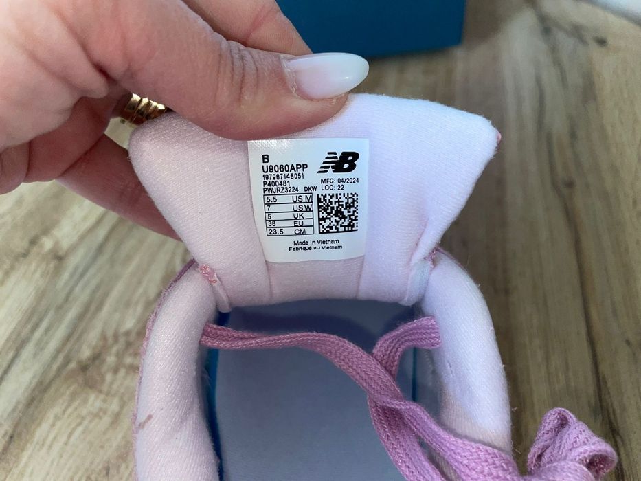 Încălțăminte dama NEW BALANCE 9060 nr 36 - 41