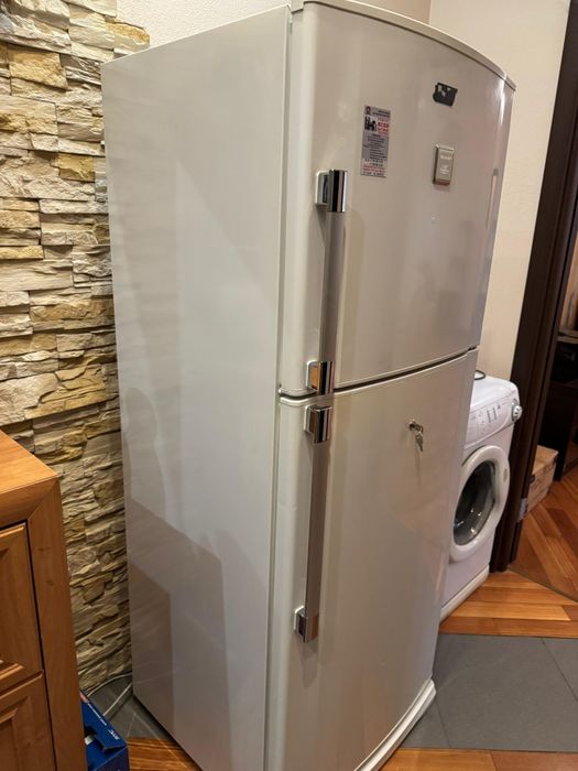 Холодильник SHARP