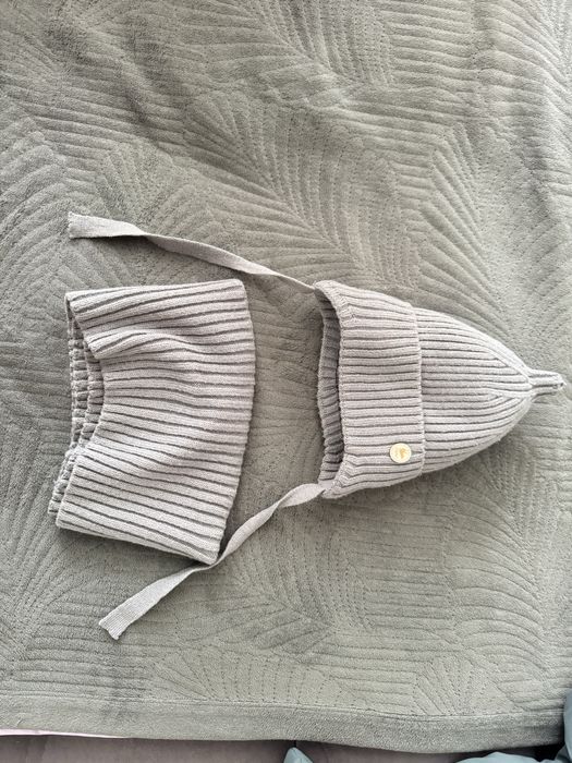 Продам детскую шапку