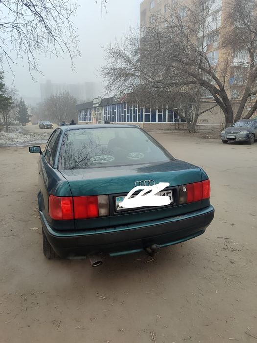 Продам Ауди 80 б4