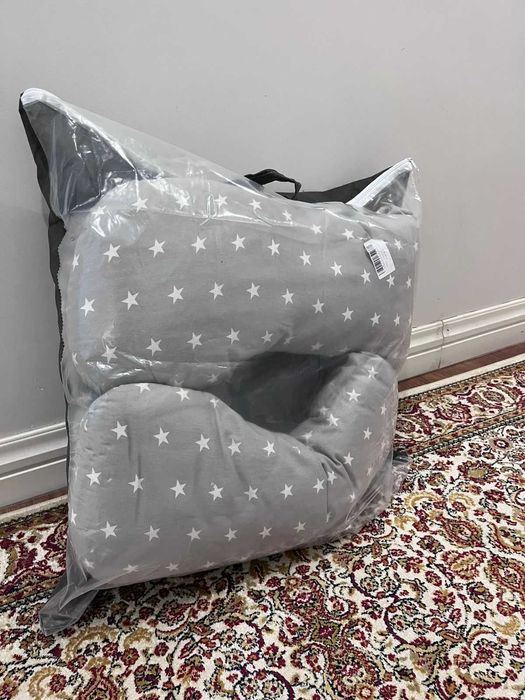 подушка для кормления