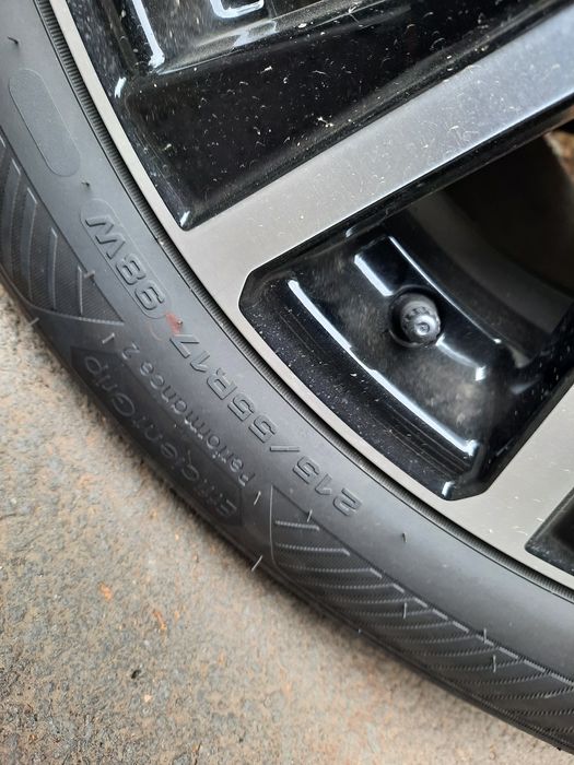Cauciucuri de vara Goodyear EfficientGrip,215/55/17,aproape noi, 2023