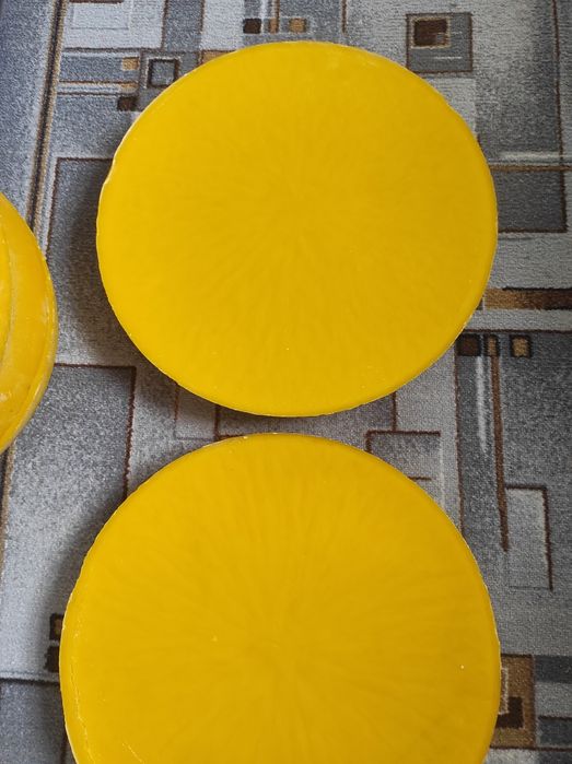 Продается натуральный пчелиный воск