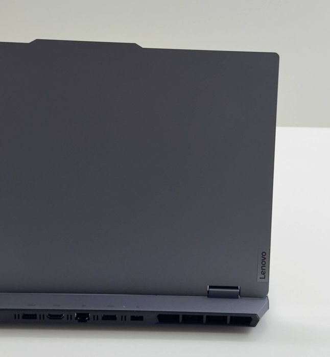 Lenovo Loq Gaming — Ryzen 7435HS / RTX 4060 8GB / 16GB DDR5