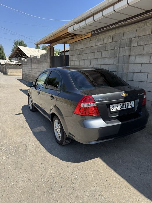 Nexia3 Avtomat Sotiladi rangi jk2