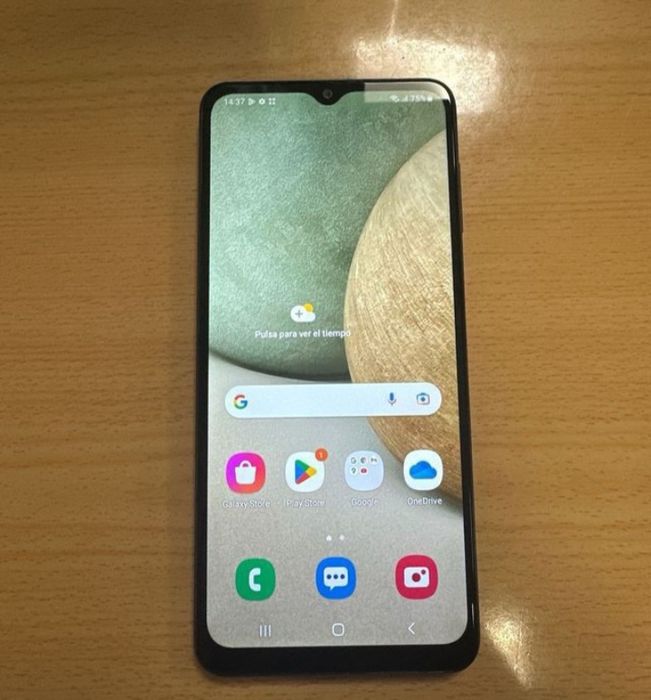 Продам самсунг а12