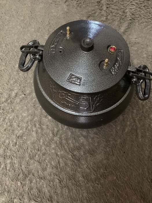 Продам афганский казан - скороварку Bekhater