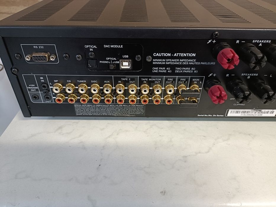 NAD C356BEE, amplificator stereo, perfect funcțional, sunet extraordin