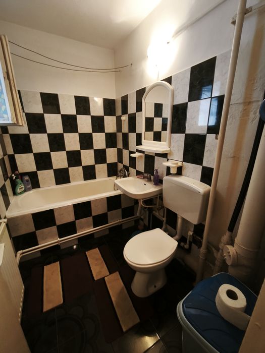Apartament de vanzare - 2 camere