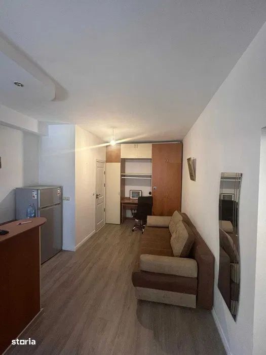 260 euro! Garsoniera renovata – Bularga, etaj 1