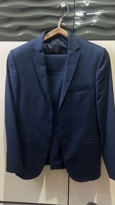 Продам костюм двойка