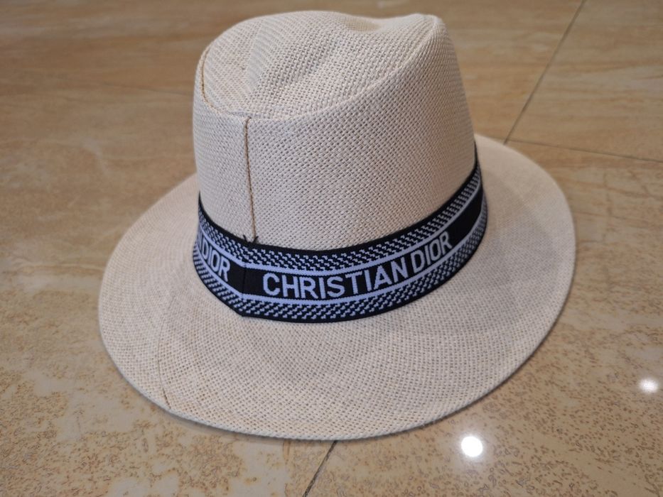 Плажна шапка Dior