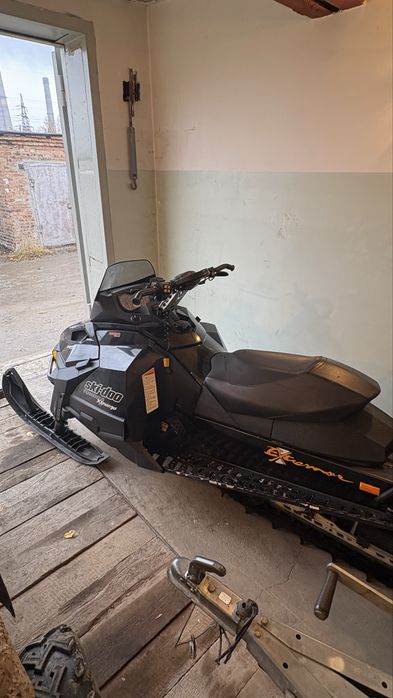 Снегоход BRP Tundra