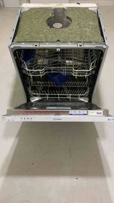 Посудомоечная машина