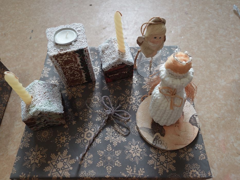 Ръчно изработени коледни играчки