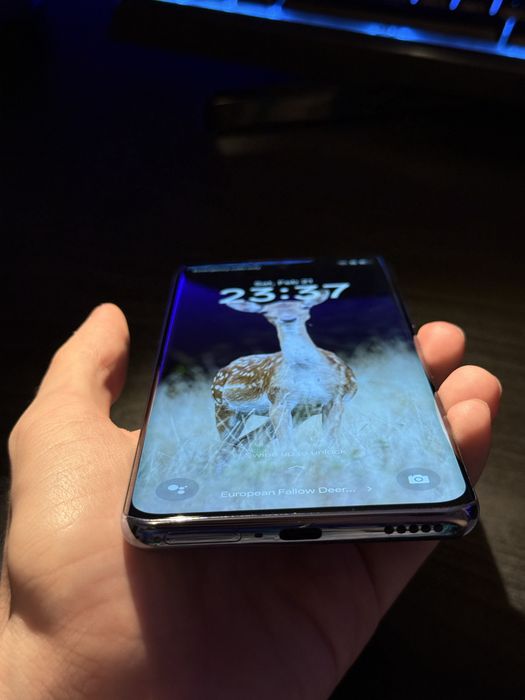 Oppo Reno10 5G Ice Blue