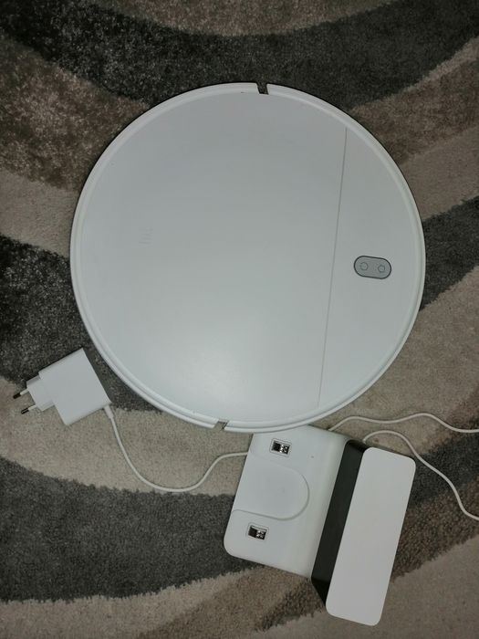 Продам робот пылесос