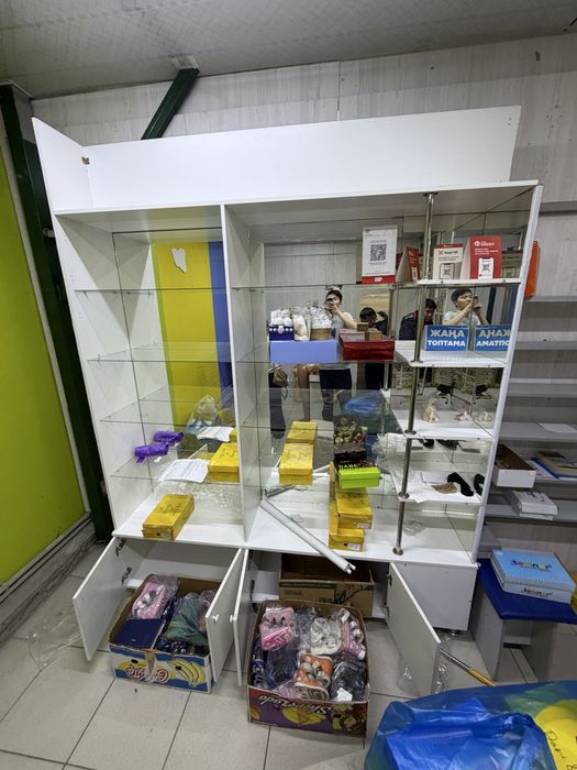 Продается сервант 5000тг