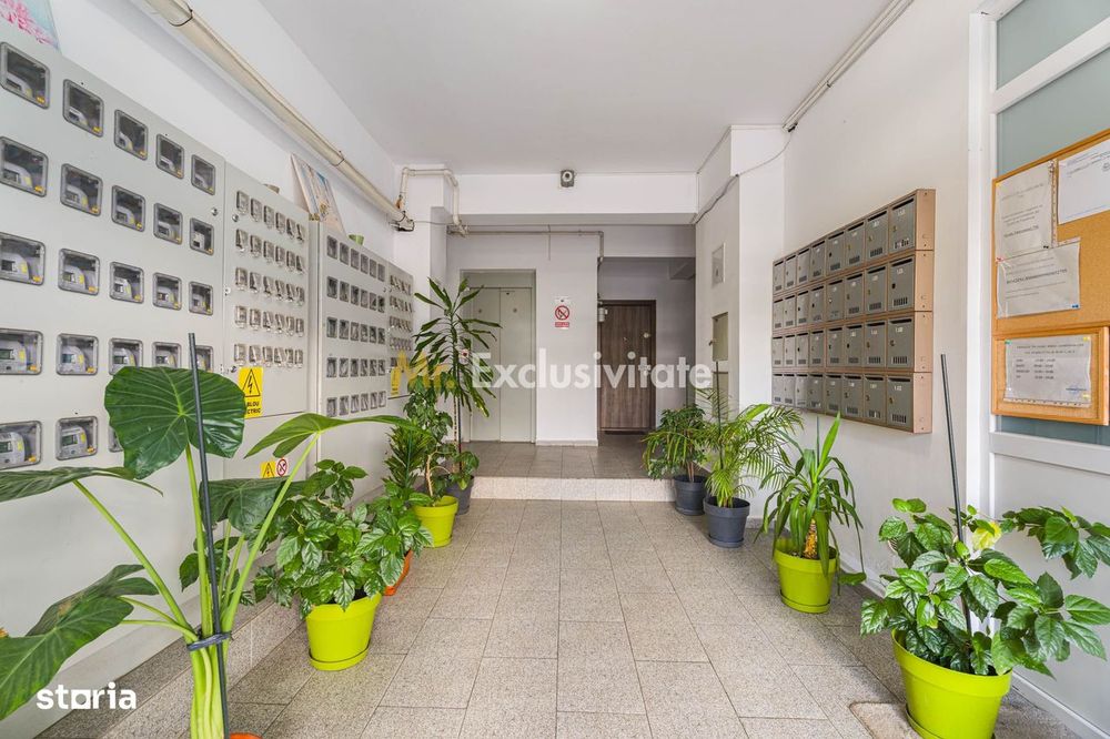 Apartament 3 camere decomandat Militari Residence