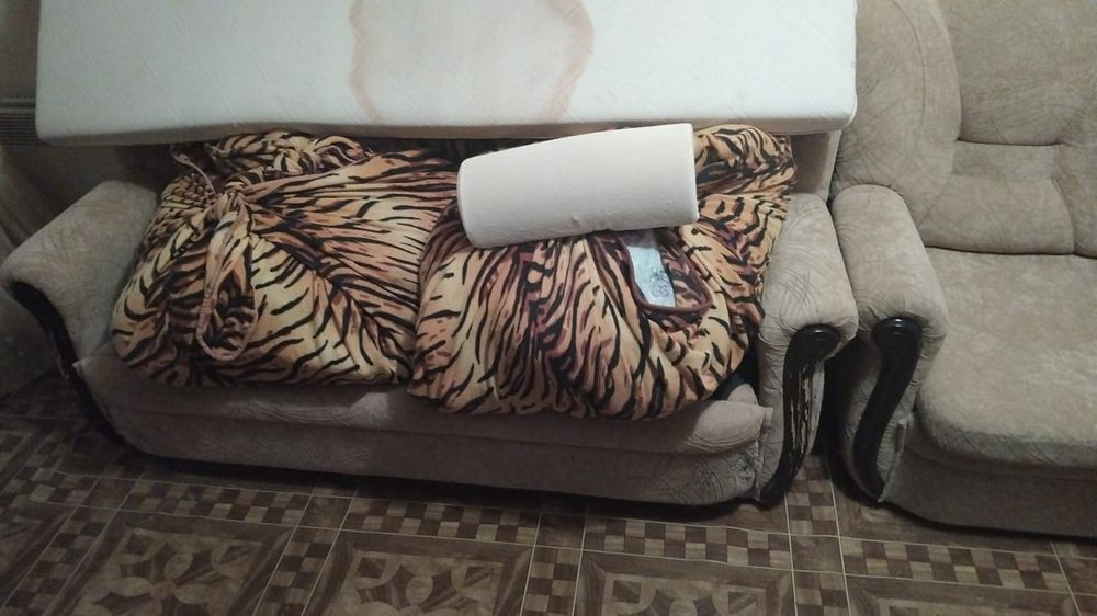 Диван с креслами