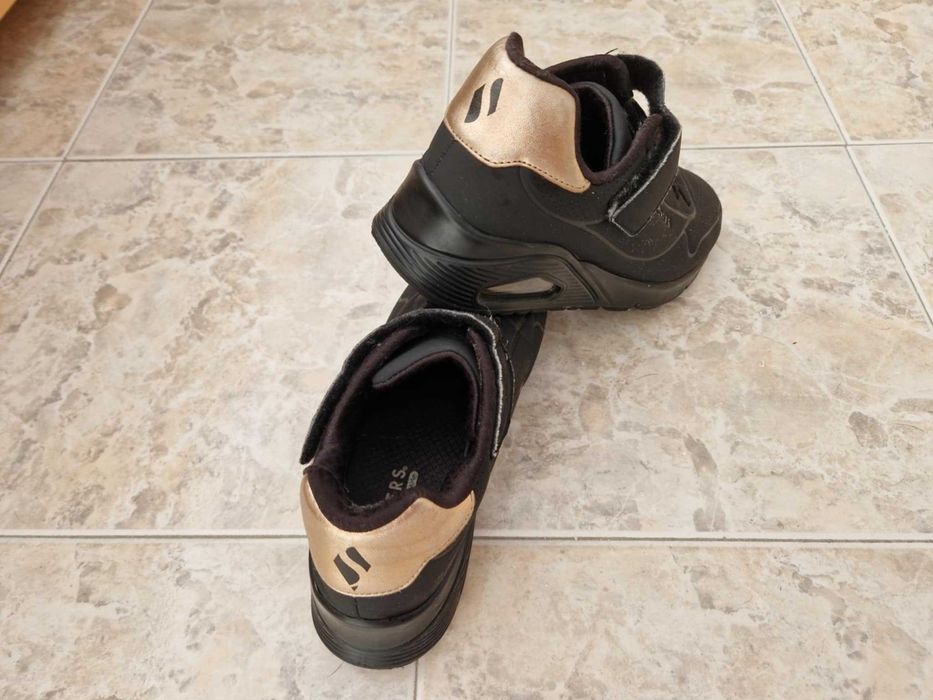 Маратонки различни марки 36 размер