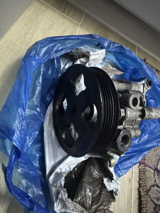 Гур насос на тойоту