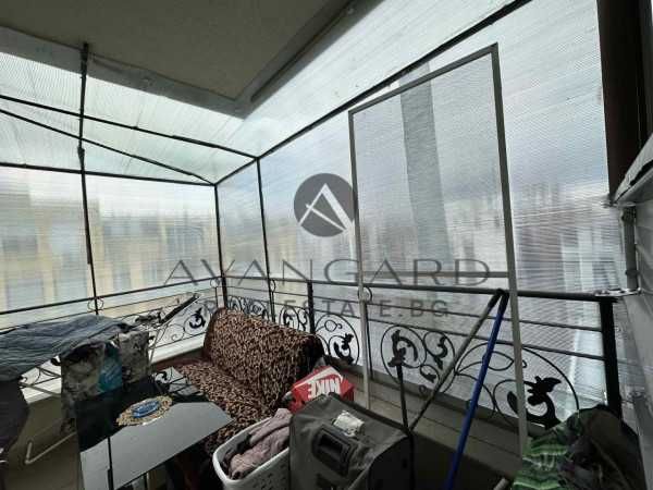 Продава се Тристаен апартамент в Пловдив, Кършияка - 100 кв.м за 1581 €/кв.м - Снимка #2