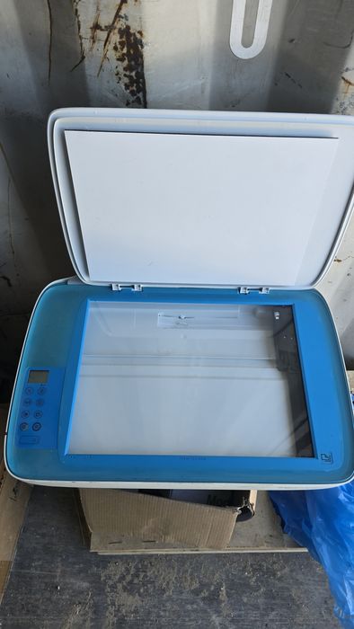 Продам принтер  HP 3в1