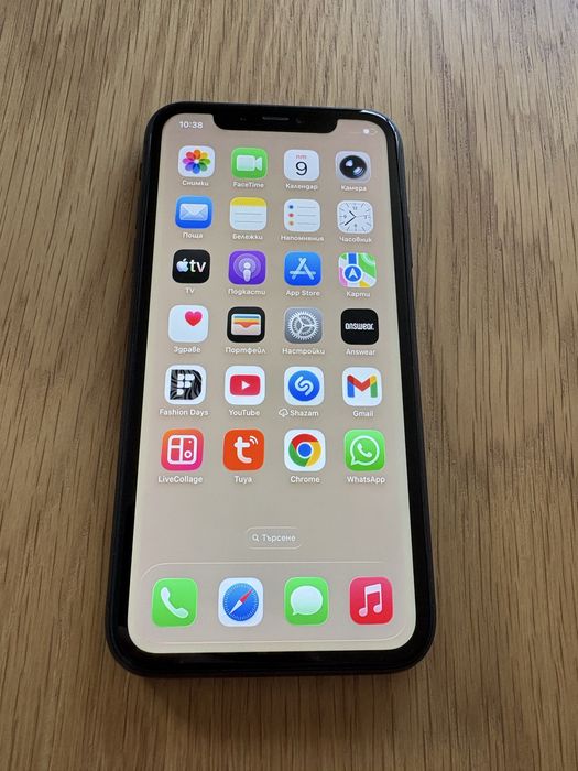 Телефон IPhone 11