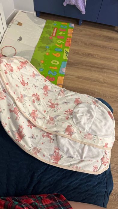 Пеленки чистые, разный размер