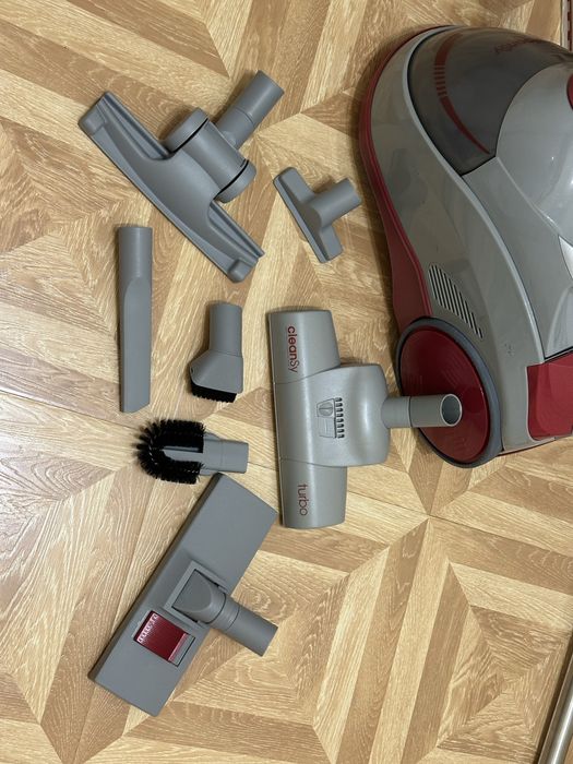Продам моющий пылесос zepter
