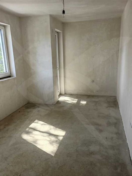 Продава се Тристаен апартамент в Варна, Колхозен пазар - 98 кв.м за 1684 €/кв.м - Снимка #3