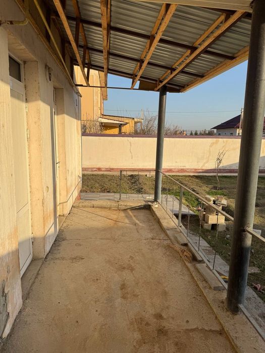 Продаётся коттедж||Uy Sotiladi