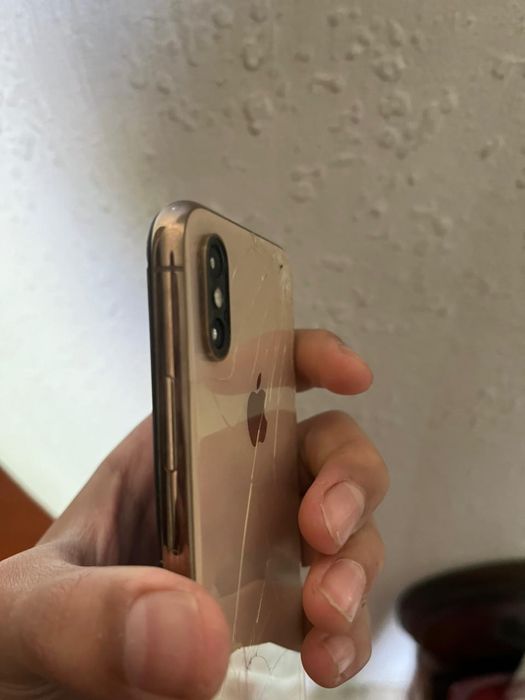 iphone XS 64 цвет золотой