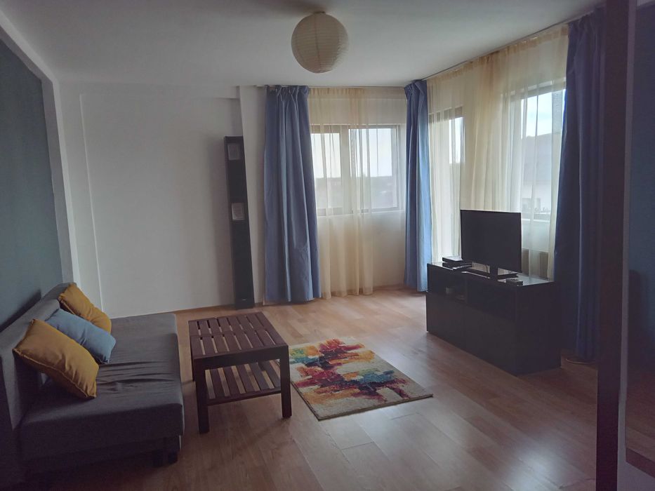 Proprietar vand Garsonieră cu terasa 24 m, Otopeni central, Strada 23 August,35mp, terasă privată 25 mp, TVA inclus