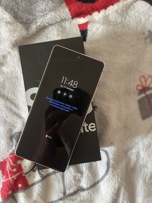 Samsung Galaxy S10 Lite продам