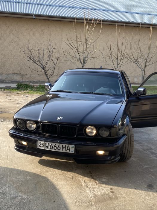 BMW E32 735i  1991 restayling sotiladi srochne