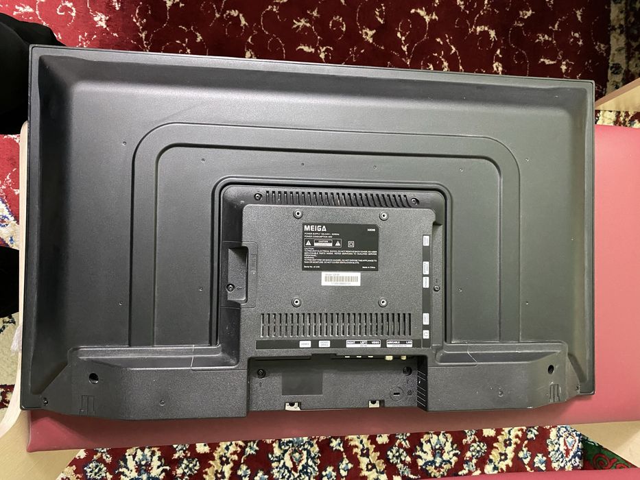 Телевизор MEIGA 81см маленький